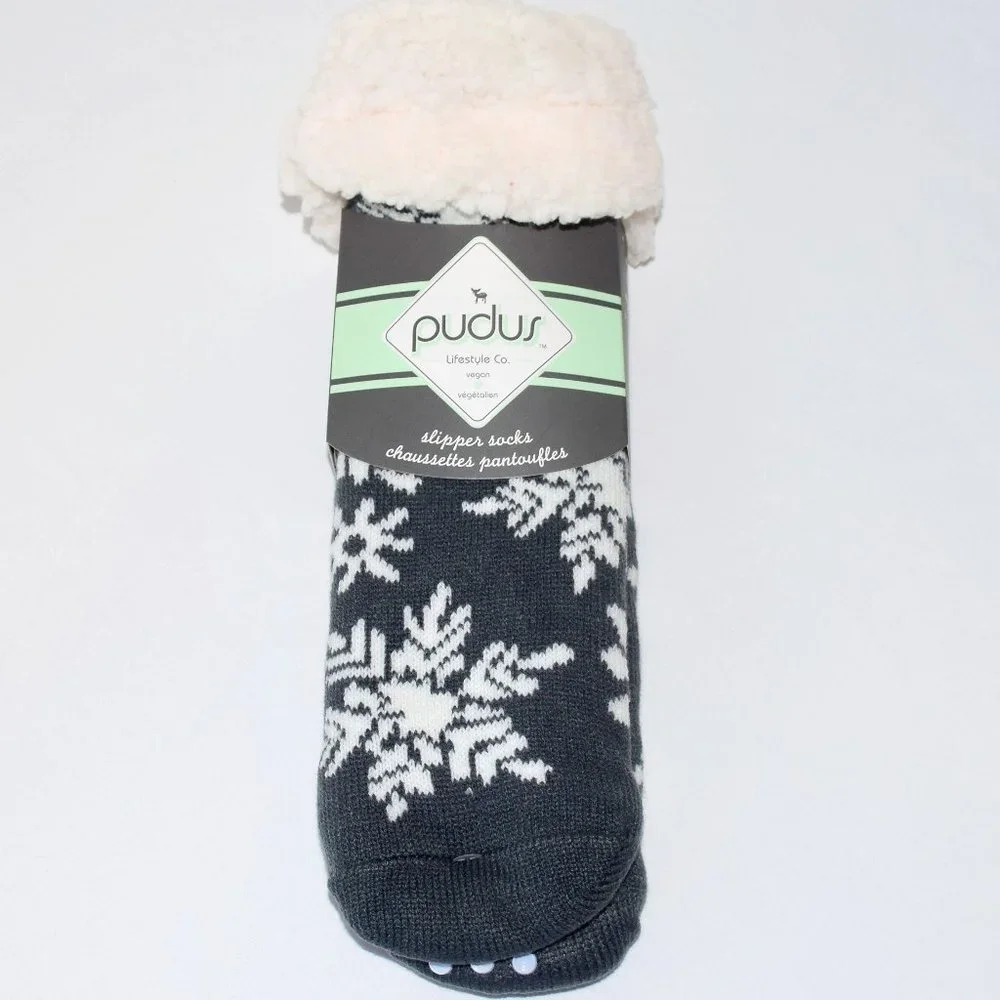 NEW Pudus Snowflake Slipper Socks - One Size
